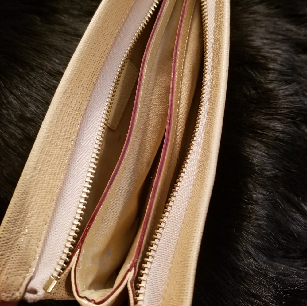 Wallet - Picture 6 of 7